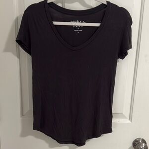 Fitted Black Short Sleeve Tee